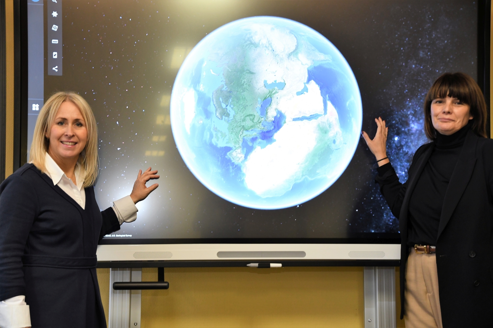 Smart-TVs ziehen in die IGS Daniel-Theysohn ein