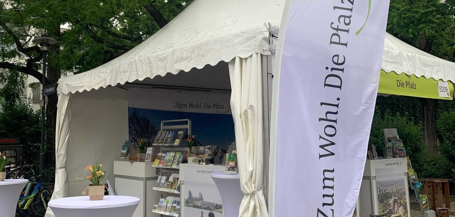 Pfalz-Stand mit der Südwestpfalz-Touristik