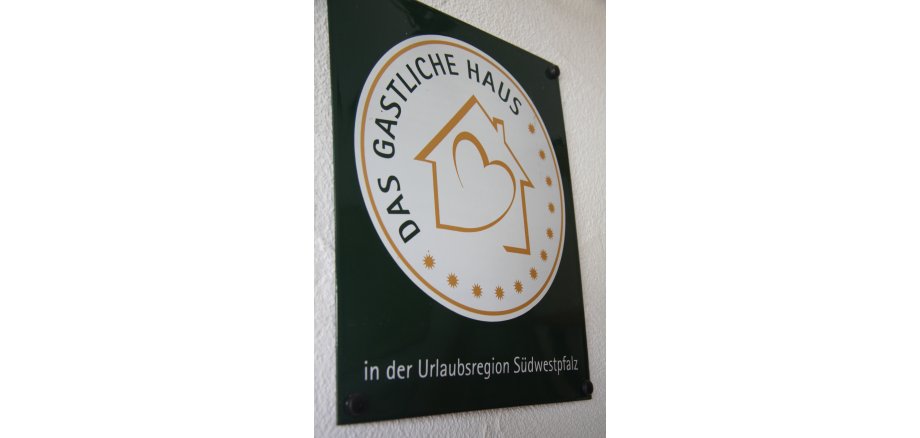 18 07 gastliches haus 5125 onl.jpg