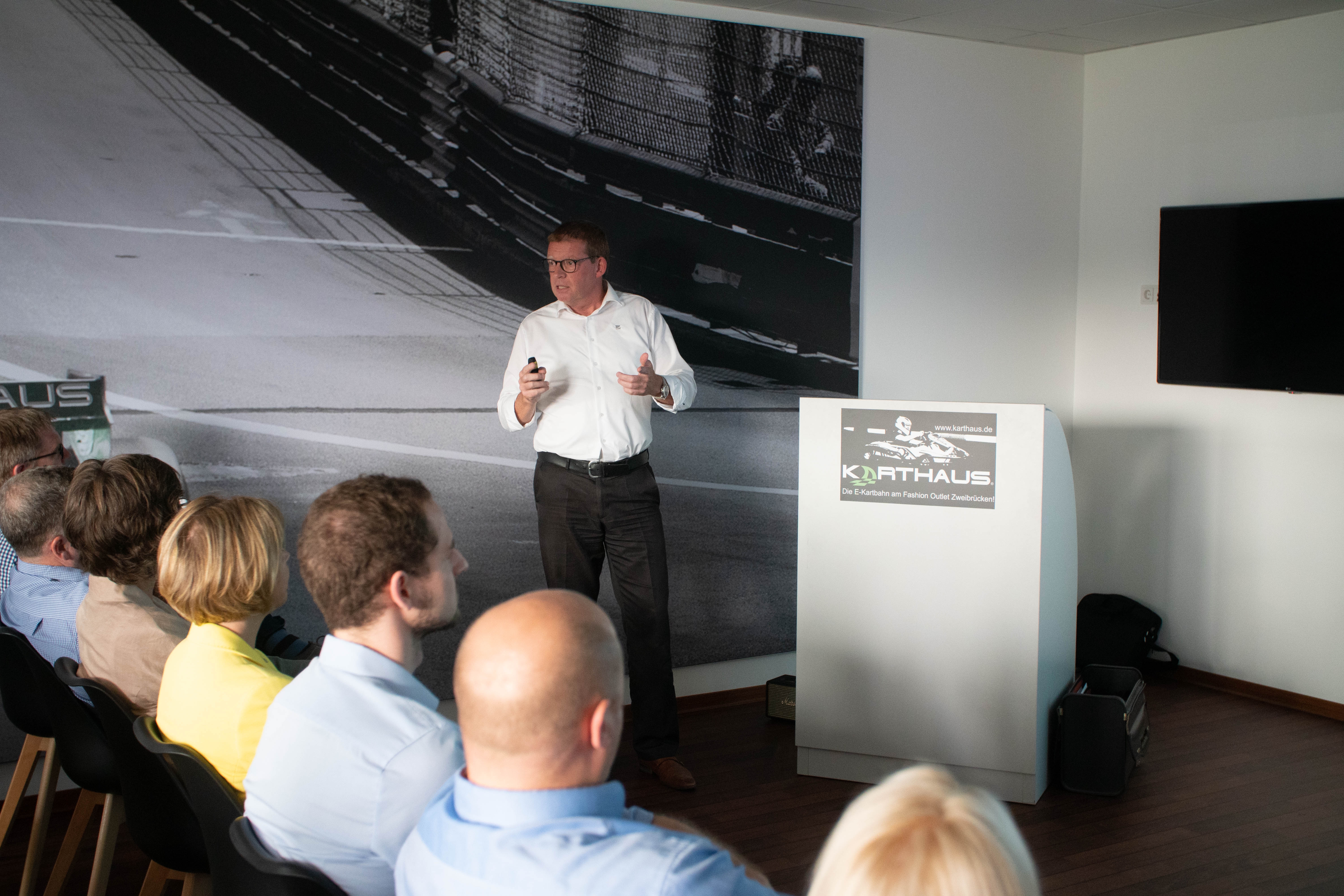 Matthias Bacher bei seinem Impulsvortrag DSGVO und IT Sicherheit