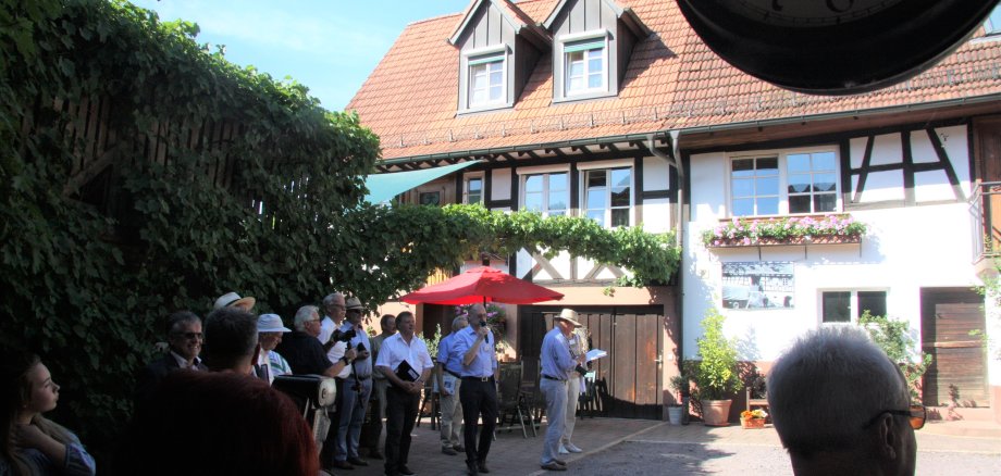Die Kommission besuchte bemi Bundesentscheid Unser Dorf hat Zukunft 2019 Rumbach